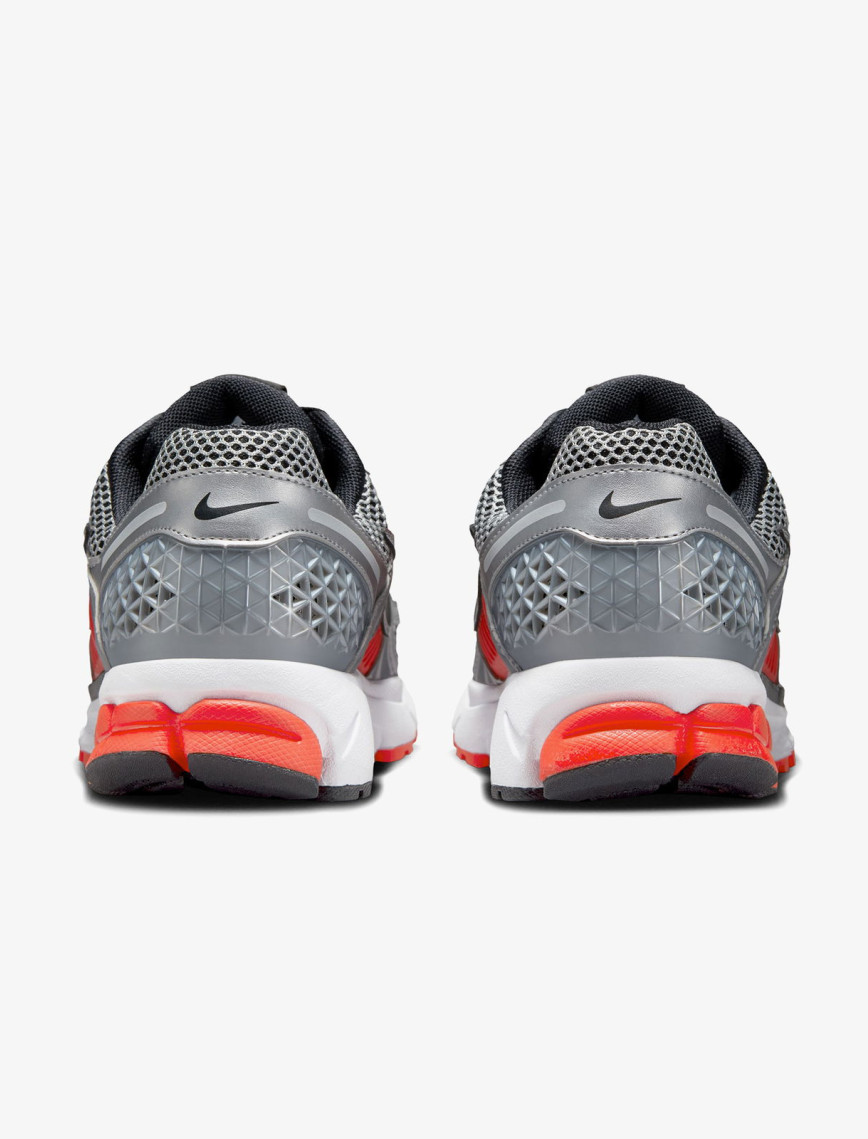 Nike Zoom Vomero 5 Erkek Gri Spor Ayakkabı Nike Zoom Vomero 5 Erkek Gri Spor Ayakkabı