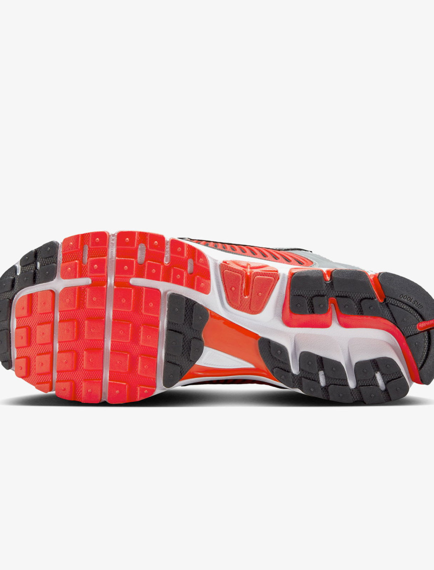 Nike Zoom Vomero 5 Erkek Gri Spor Ayakkabı Nike Zoom Vomero 5 Erkek Gri Spor Ayakkabı