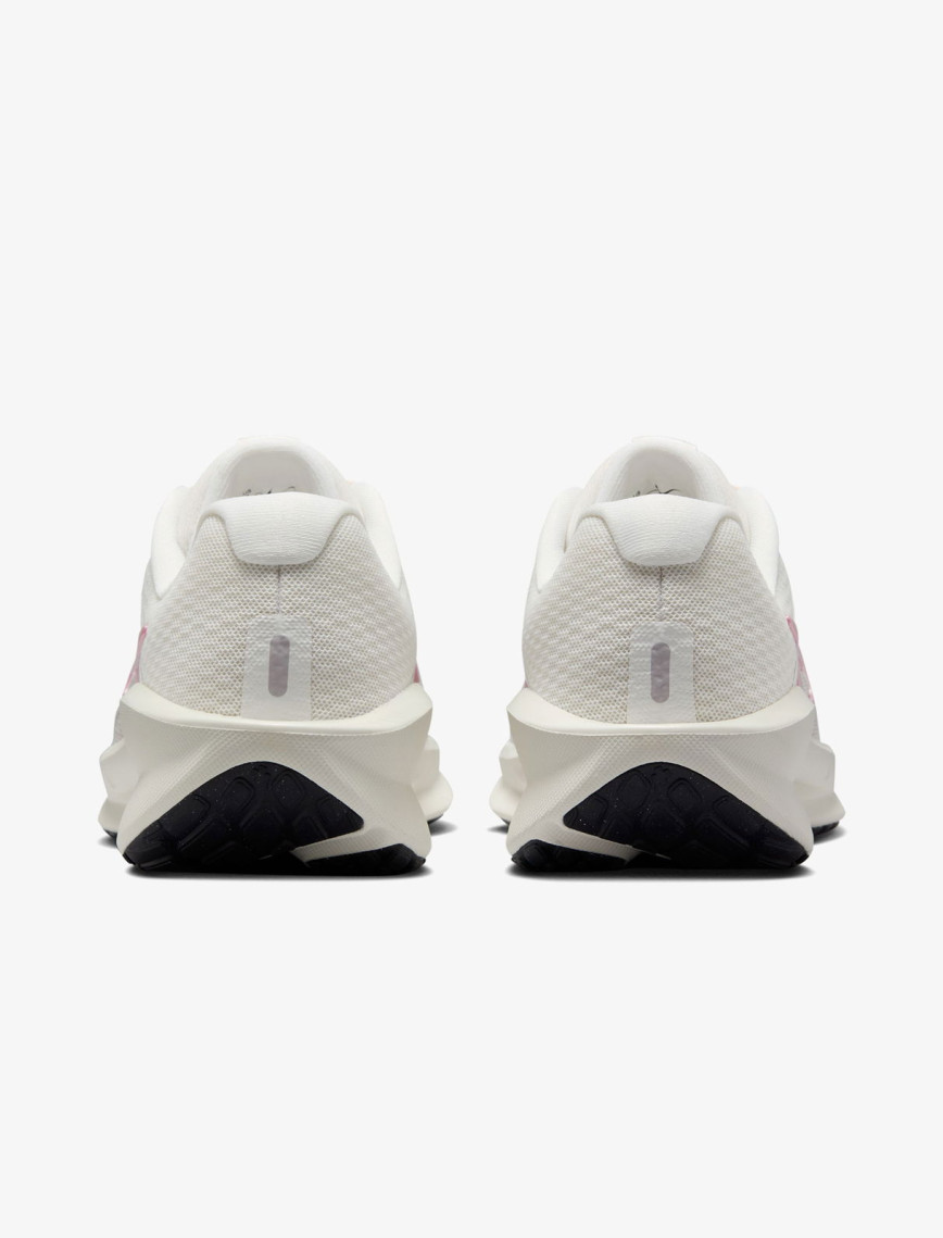 Nike Downshifter 13 Kadın Krem Rengi Koşu Ayakkabısı Nike Downshifter 13 Kadın Krem Rengi Koşu Ayakkabısı