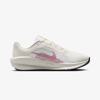 Nike Downshifter 13 Kadın Krem Rengi Koşu Ayakkabısı Nike Downshifter 13 Kadın Krem Rengi Koşu Ayakkabısı