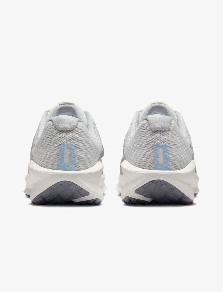 Nike Downshifter 13 Kadın Gri Koşu Ayakkabısı Nike Downshifter 13 Kadın Gri Koşu Ayakkabısı