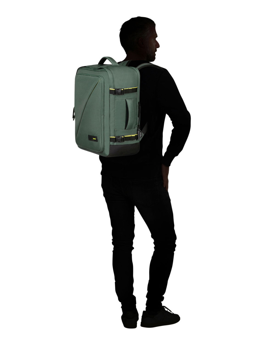 American Tourister Take2 Sırt Çantası 15.6" American Tourister Take2 Sırt Çantası 15.6"