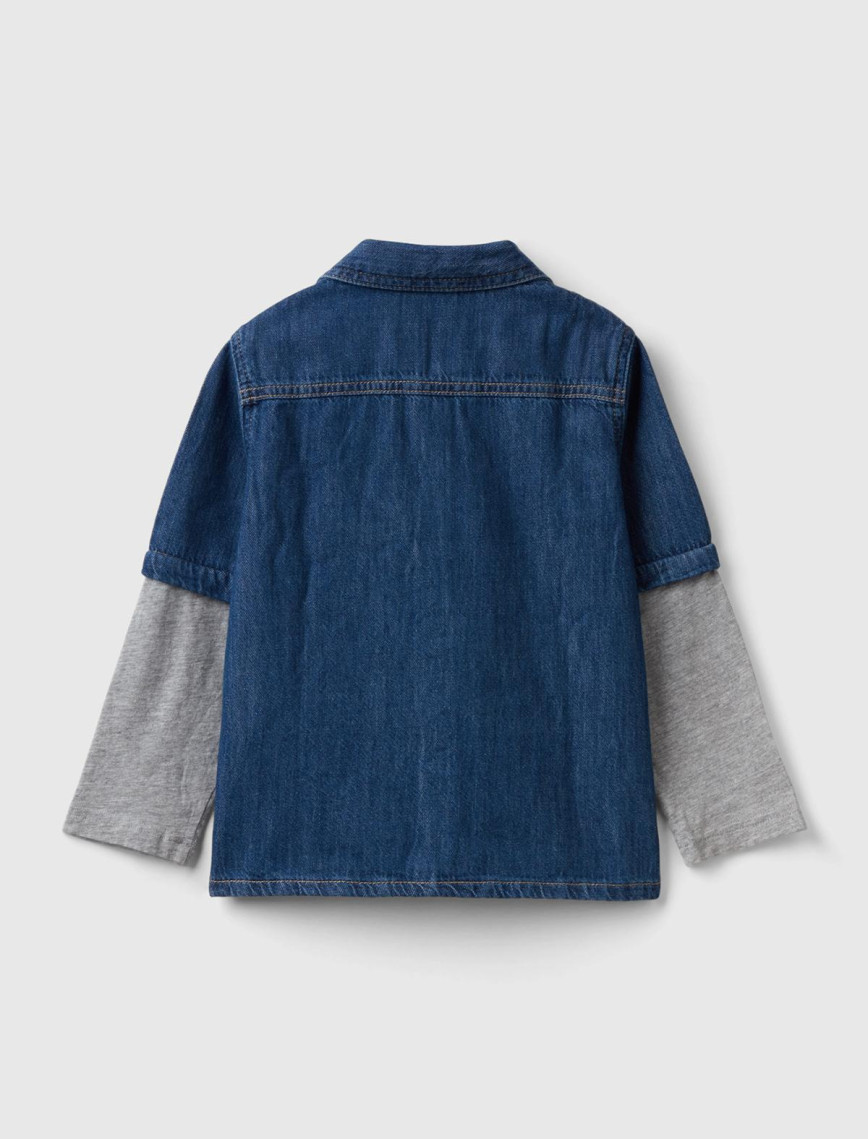 Erkek Çocuk Lacivert Yama Cepli Yırtmaçlı Düğmeli Çift Kat Denim Gömlek Erkek Çocuk Lacivert Yama Cepli Yırtmaçlı Düğmeli Çift Kat Denim Gömlek