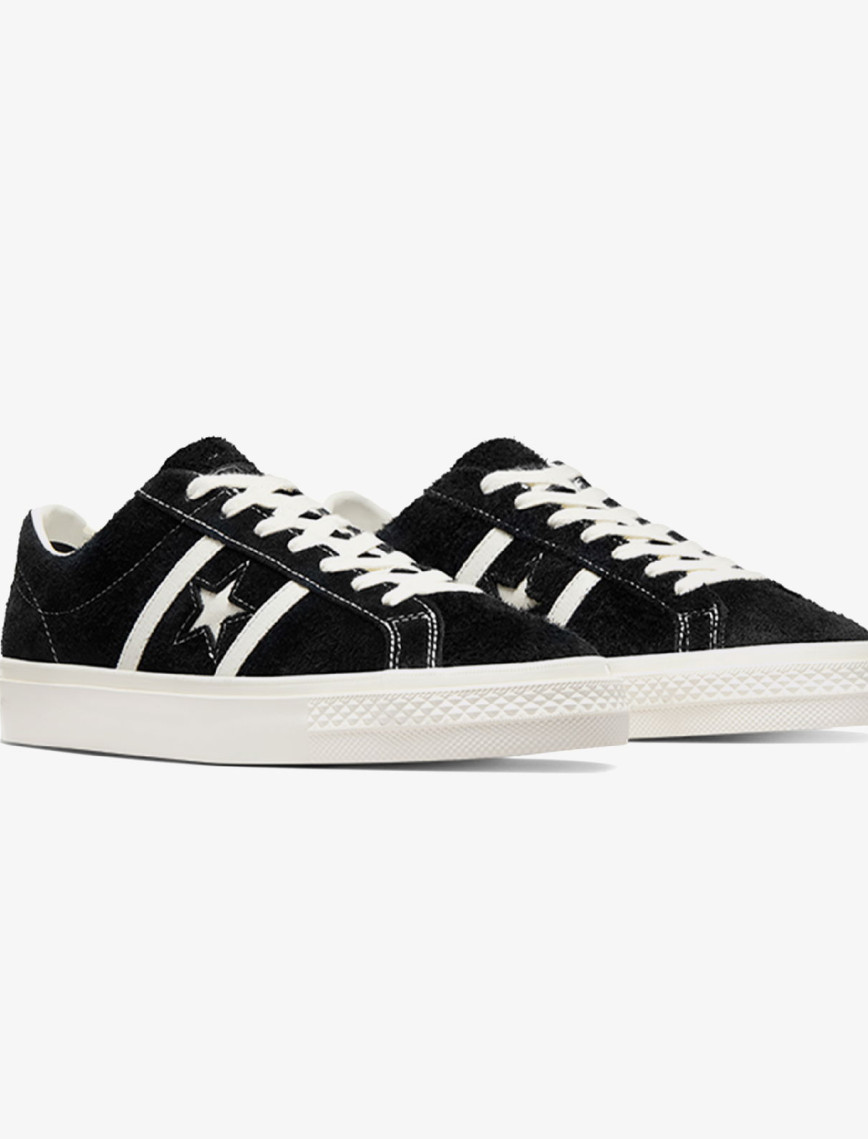 Converse One Star Academy Pro Unisex Siyah Süet Sneaker Converse One Star Academy Pro Unisex Siyah Süet Sneaker