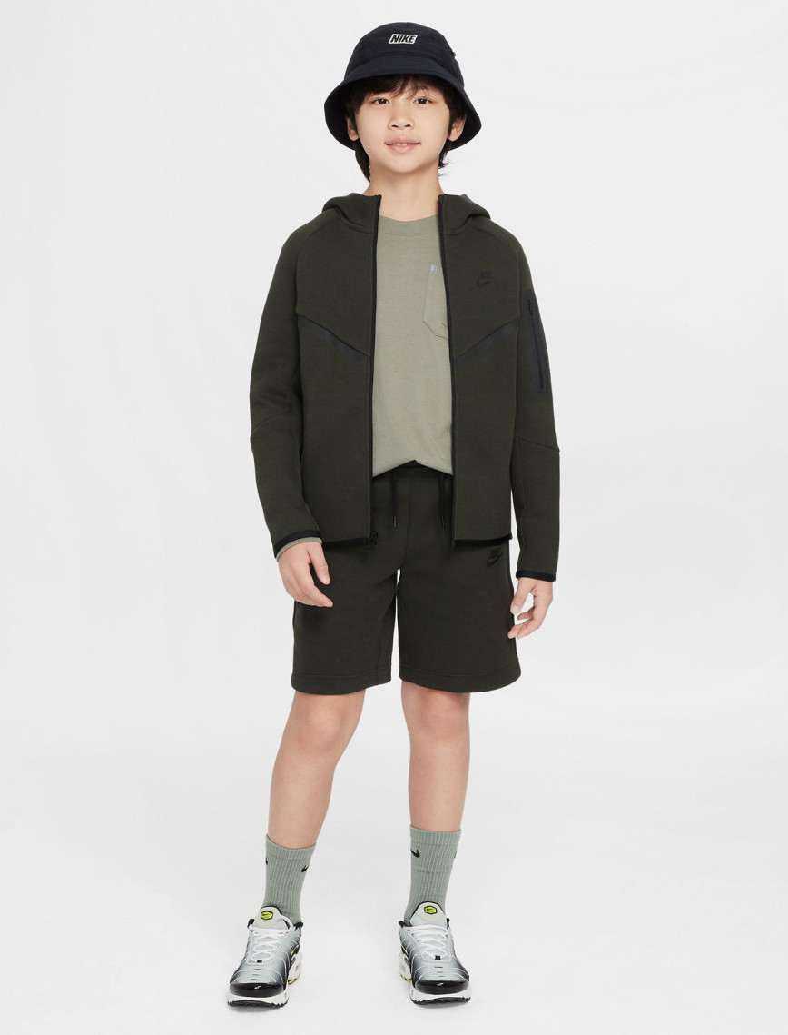 Nike Sportswear Tech Fleece Çocuk Yeşil Sweatshirt Nike Sportswear Tech Fleece Çocuk Yeşil Sweatshirt