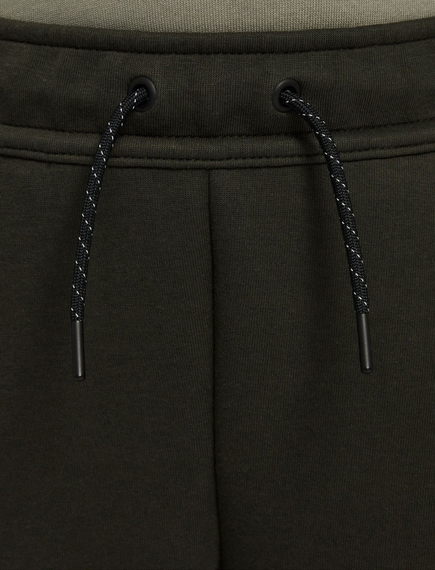 Nike Sportswear Tech Fleece Çocuk Yeşil Eşofman Altı Nike Sportswear Tech Fleece Çocuk Yeşil Eşofman Altı