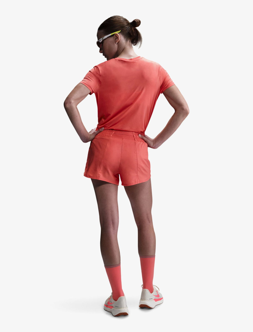 Nike One Swoosh Dri-Fit Kadın Turuncu Şort Nike One Swoosh Dri-Fit Kadın Turuncu Şort