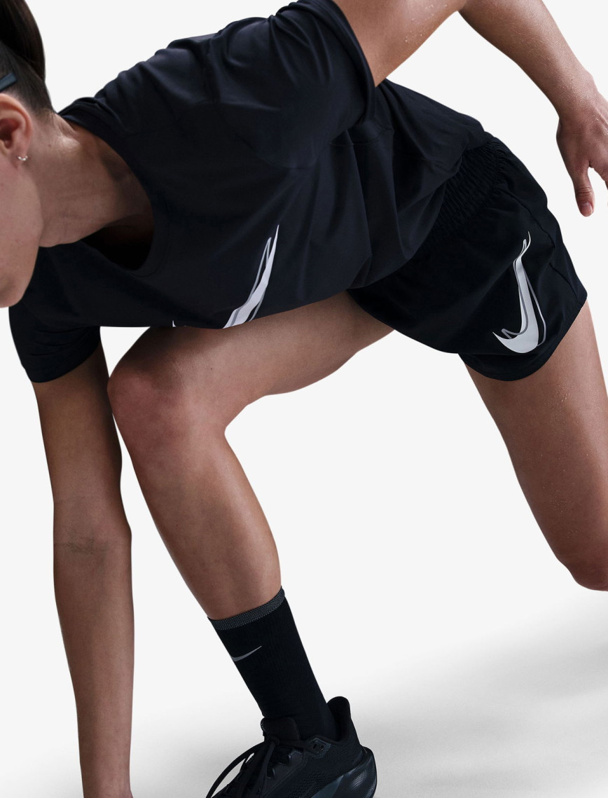 Nike One Swoosh Dri-Fit Kadın Siyah Şort Nike One Swoosh Dri-Fit Kadın Siyah Şort