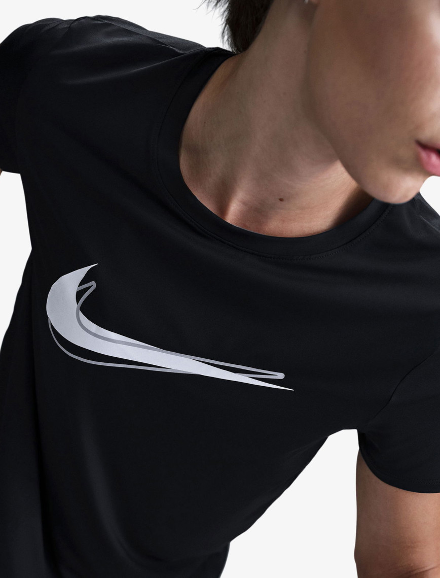 Nike One Swoosh Dri-Fit Kadın Siyah T-Shirt