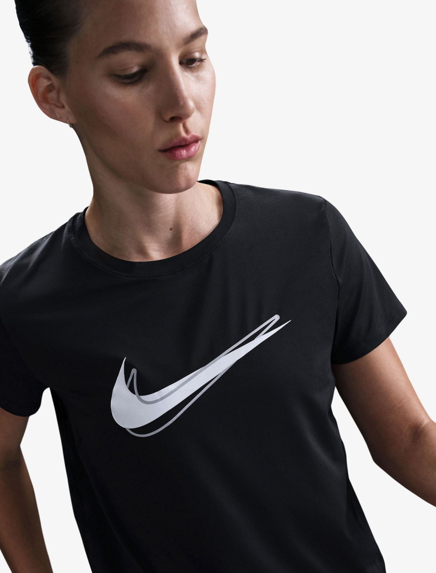 Nike One Swoosh Dri-Fit Kadın Siyah T-Shirt