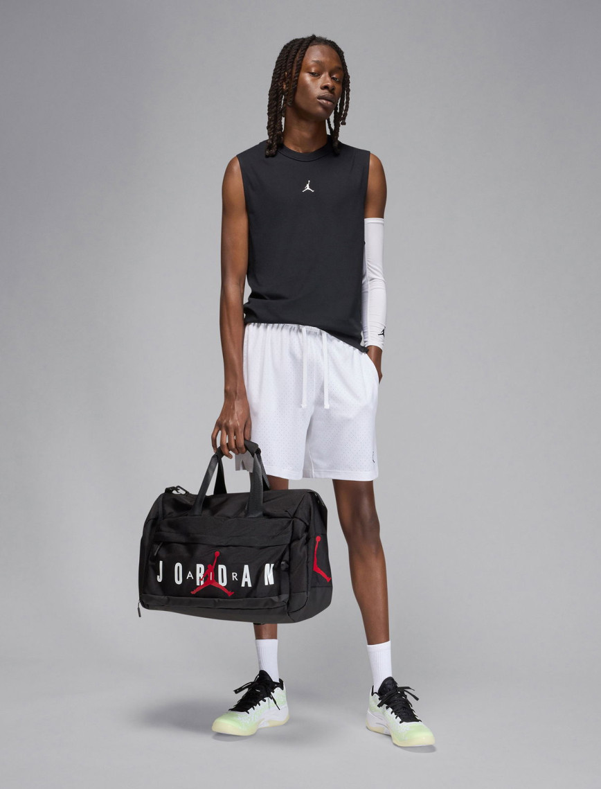 Jordan Dri-Fit Sport Erkek Siyah Kolsuz T-Shirt