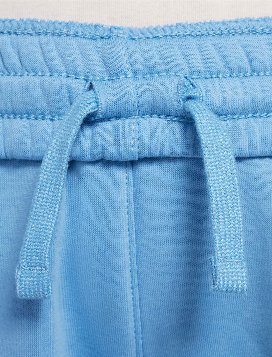 Nike Sportswear Club Fleece Genç Çocuk Mavi Eşofman Altı Nike Sportswear Club Fleece Genç Çocuk Mavi Eşofman Altı