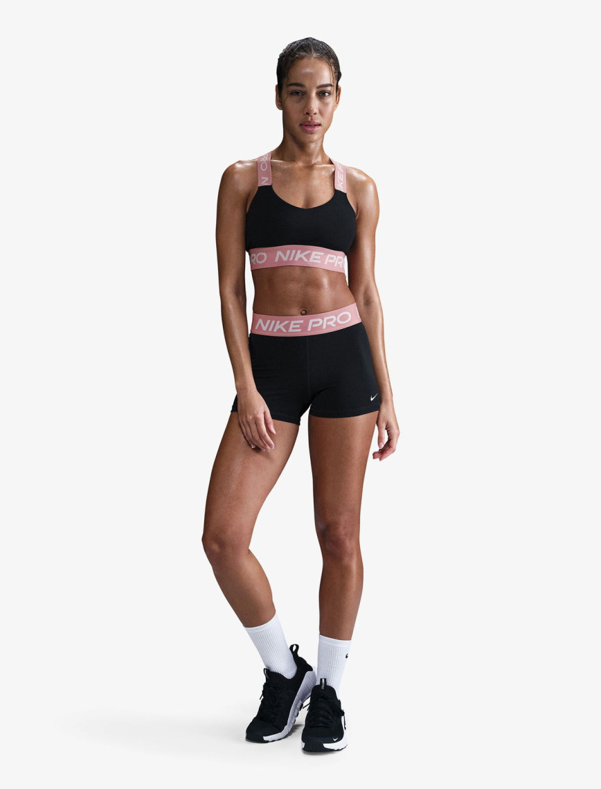 Nike Pro 365 8cm Kadın Siyah Şort Nike Pro 365 8cm Kadın Siyah Şort