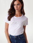 Guess Script Lace Logo Org Single 140 Kadın Beyaz T-Shirt Guess Script Lace Logo Org Single 140 Kadın Beyaz T-Shirt