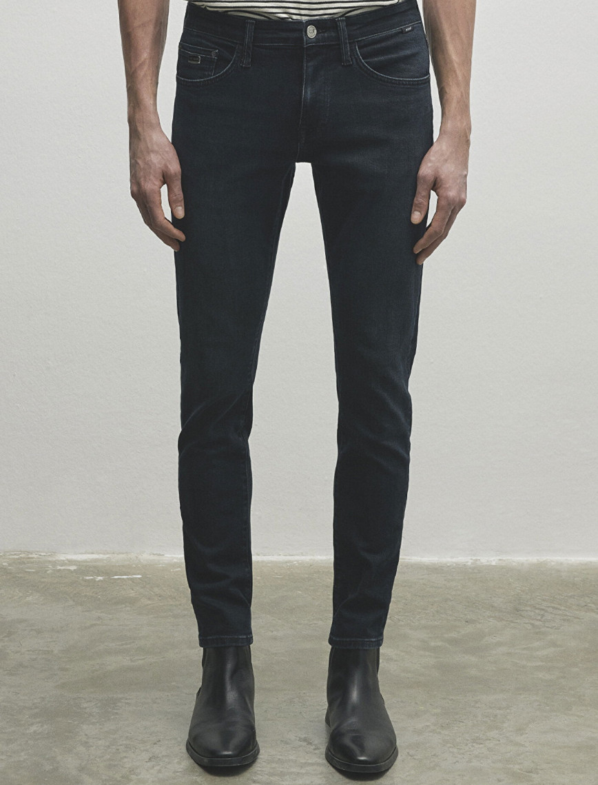 Mavi James Lux Black Puslu Koyu Mavi Jean Pantolon 0042486543 Mavi James Lux Black Puslu Koyu Mavi Jean Pantolon 0042486543