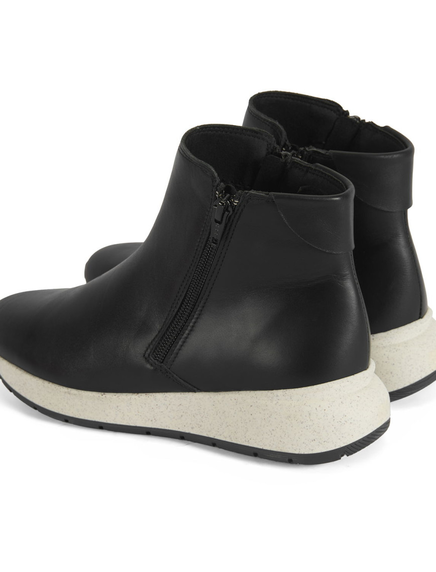 Gillian Siyah Kadın DesaComfort Fermuarlı Deri Bot