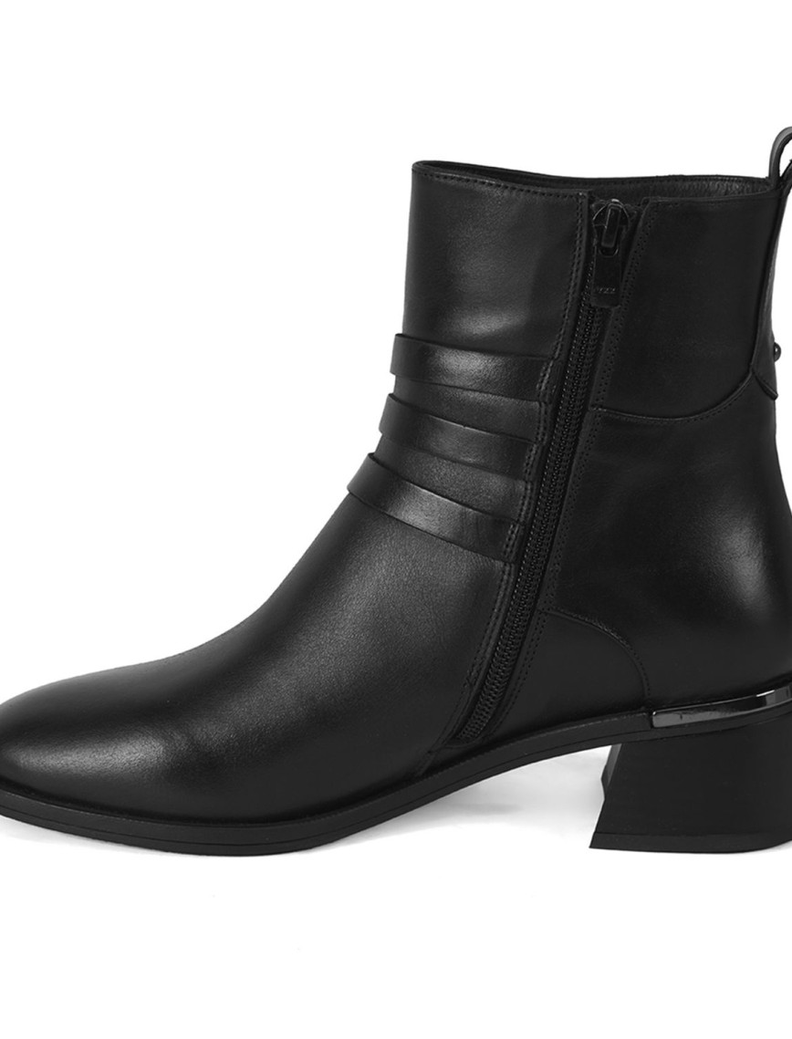 Kadın Siyah Kemer Aksesuarlı Topuklu Deri Bot Kadın Siyah Kemer Aksesuarlı Topuklu Deri Bot