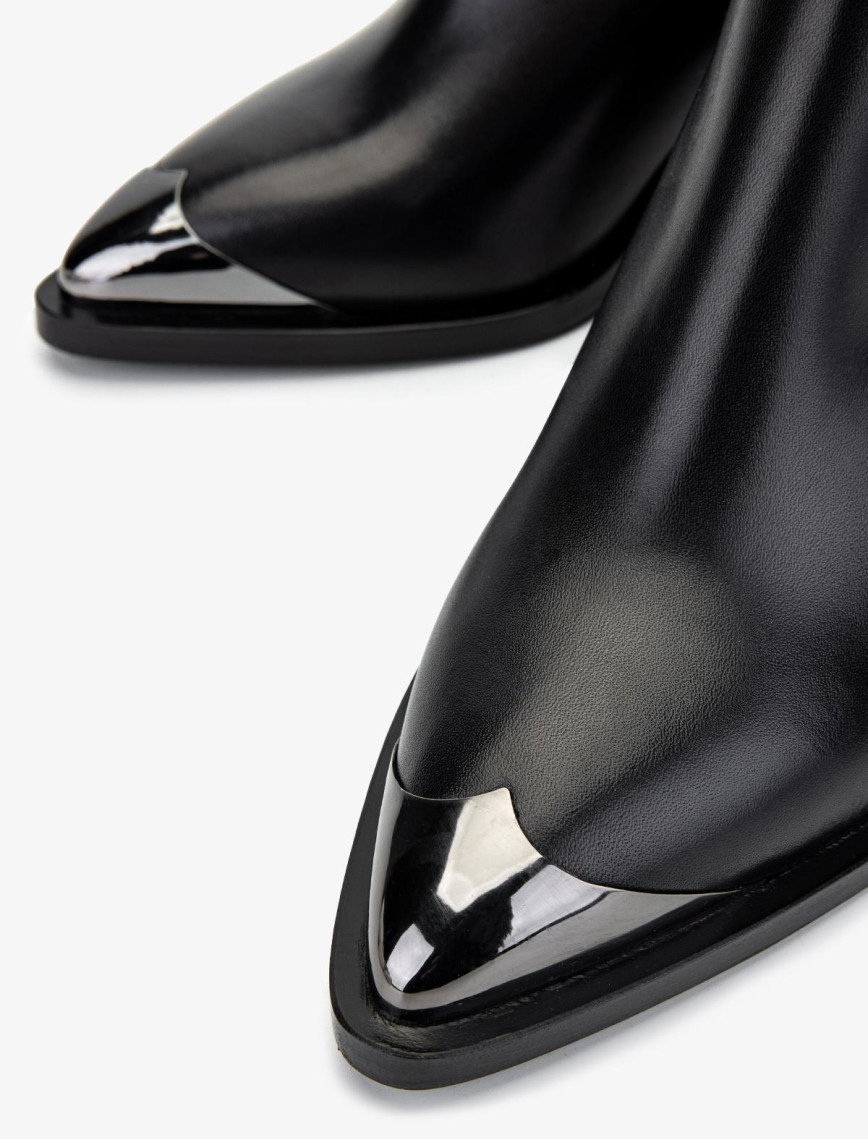 Valmenti Kadın Hakiki Deri Siyah Deri Casual Bot Valmenti Kadın Hakiki Deri Siyah Deri Casual Bot