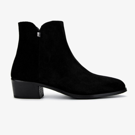 Valmenti Kadın Hakiki Deri Siyah Süet Topuklu Bot Valmenti Kadın Hakiki Deri Siyah Süet Topuklu Bot