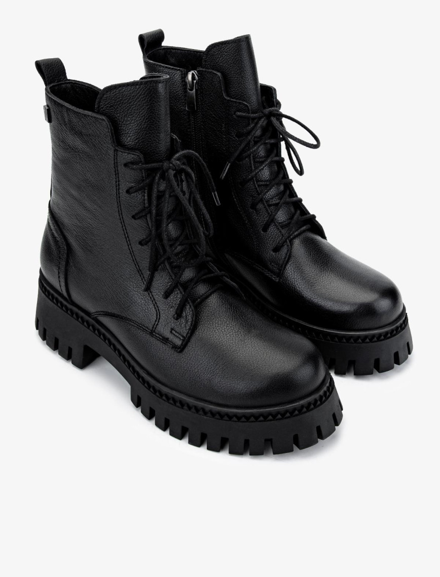 Valmenti Kadın Hakiki Deri Siyah Floter Casual Bot Valmenti Kadın Hakiki Deri Siyah Floter Casual Bot