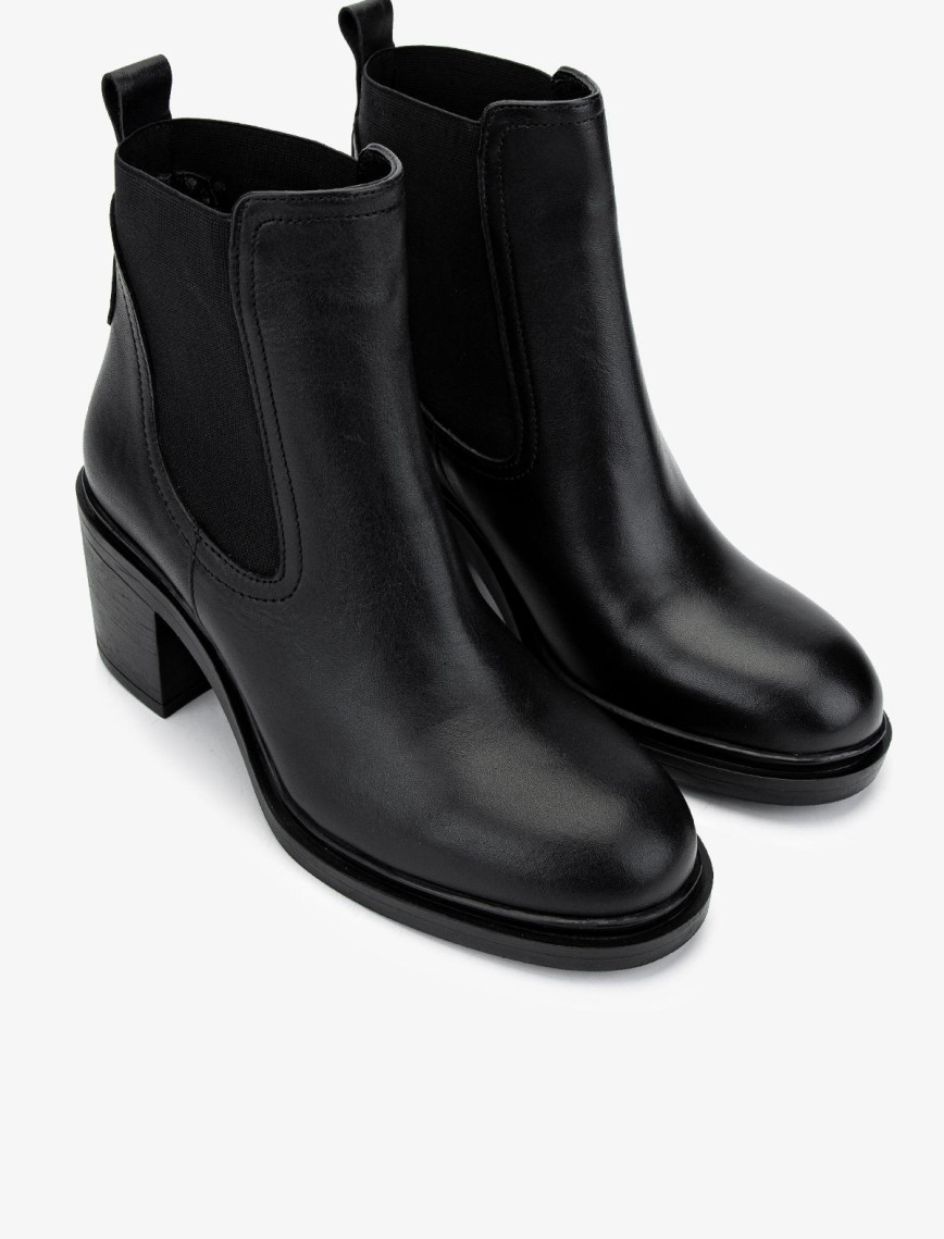 Valmenti Kadın Hakiki Deri Siyah Deri Casual Bot Valmenti Kadın Hakiki Deri Siyah Deri Casual Bot