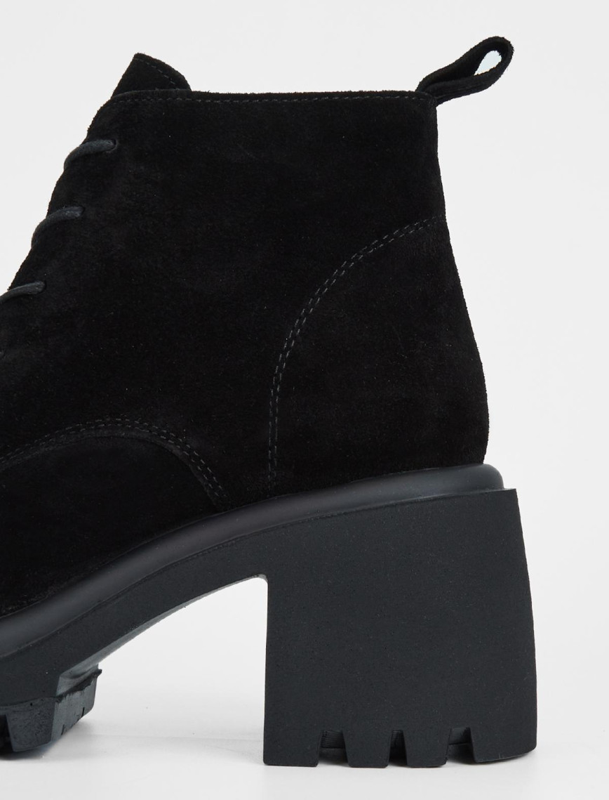 Valmenti Vega Kadın Siyah Süet Hakiki Deri Casual Bot Valmenti Vega Kadın Siyah Süet Hakiki Deri Casual Bot