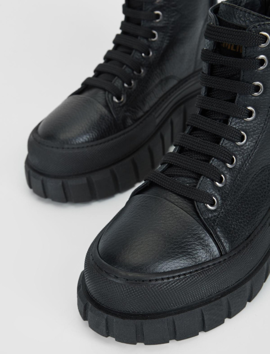 Valmenti Kadın Siyah Floter Hakiki Deri Casual Bot Valmenti Kadın Siyah Floter Hakiki Deri Casual Bot