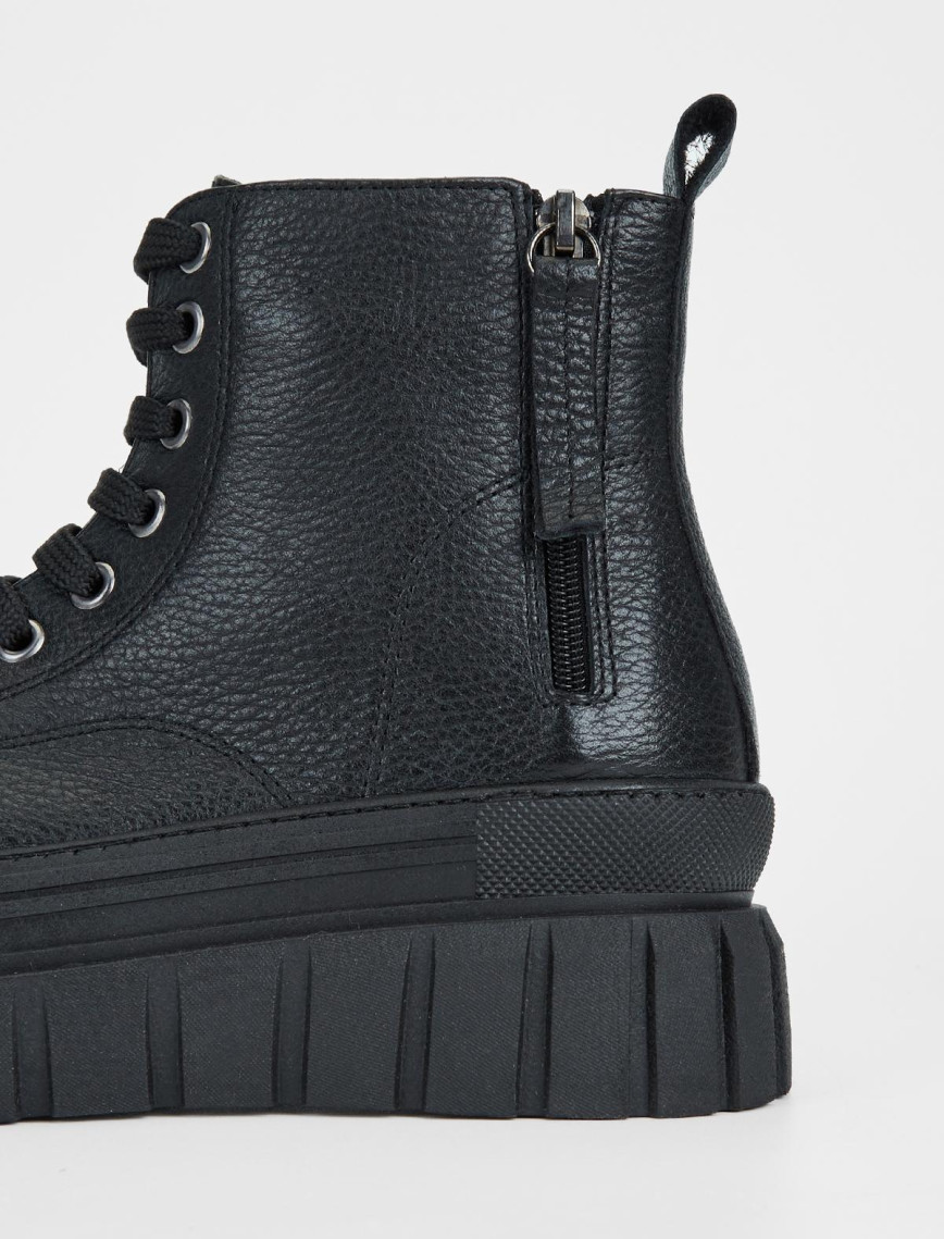 Valmenti Kadın Siyah Floter Hakiki Deri Casual Bot Valmenti Kadın Siyah Floter Hakiki Deri Casual Bot