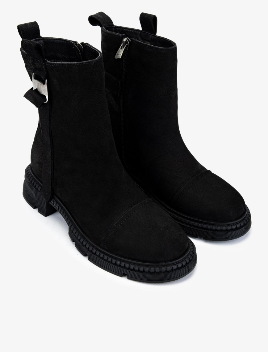 Valmenti Kadın . Siyah Nubuk Casual Bot Valmenti Kadın . Siyah Nubuk Casual Bot