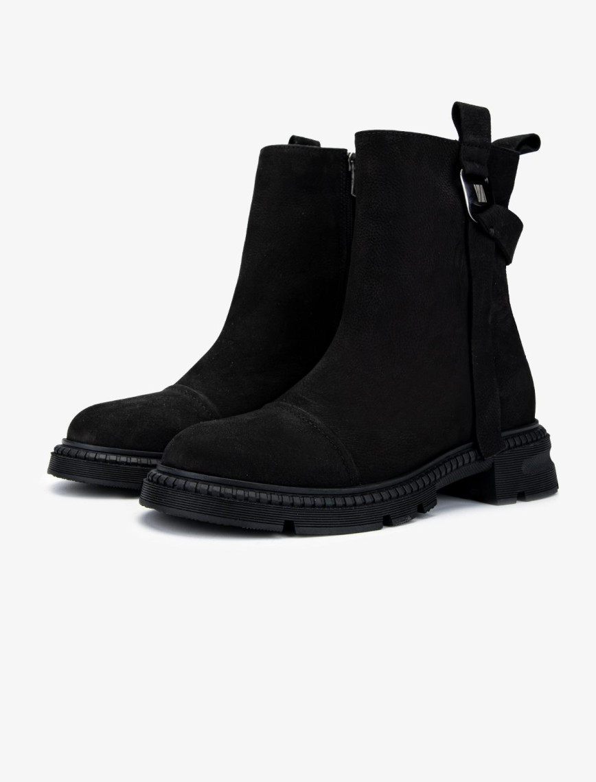 Valmenti Kadın . Siyah Nubuk Casual Bot Valmenti Kadın . Siyah Nubuk Casual Bot