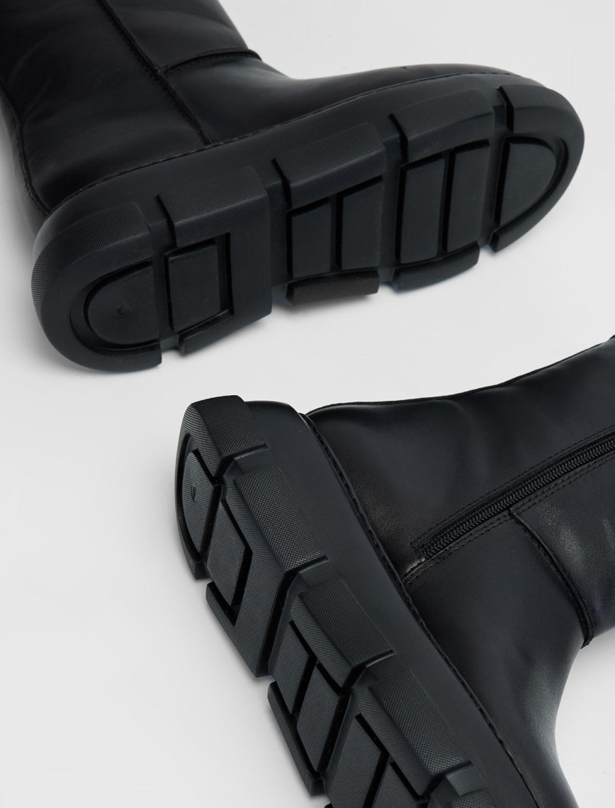 Valmenti Kadın Siyah Hakiki Deri Casual Bot Valmenti Kadın Siyah Hakiki Deri Casual Bot