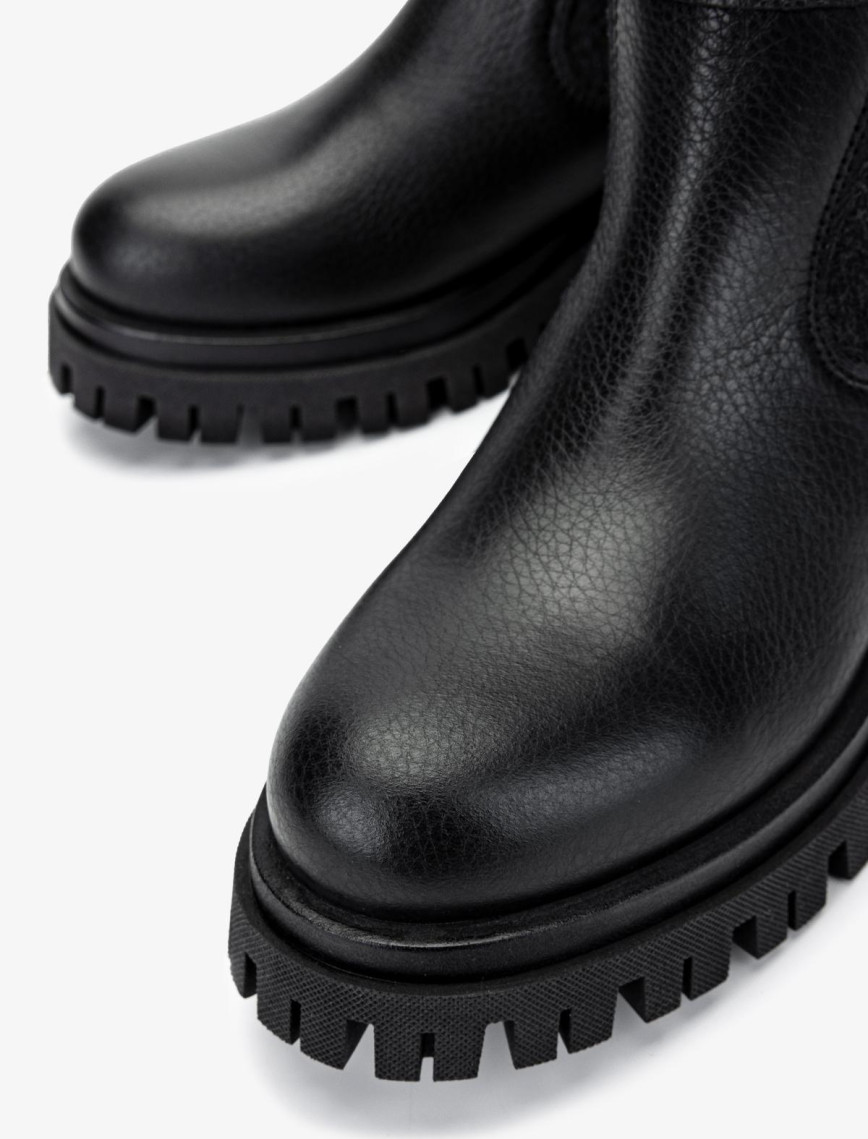 Valmenti Kadın Hakiki Deri Siyah Floter Düz Bot Valmenti Kadın Hakiki Deri Siyah Floter Düz Bot