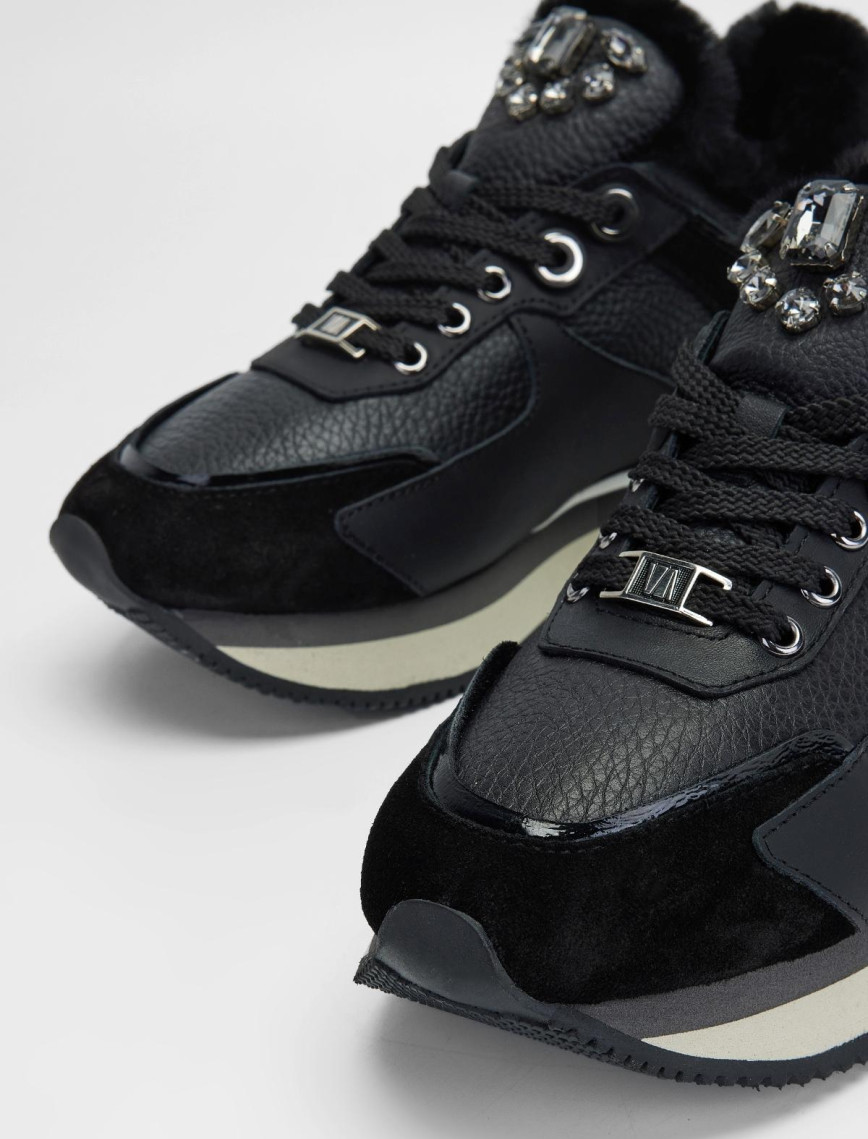 Valmenti Lina Kadın Siyah Floter Hakiki Deri Sneakers & Spor Ayakkabı Valmenti Lina Kadın Siyah Floter Hakiki Deri Sneakers & Spor Ayakkabı