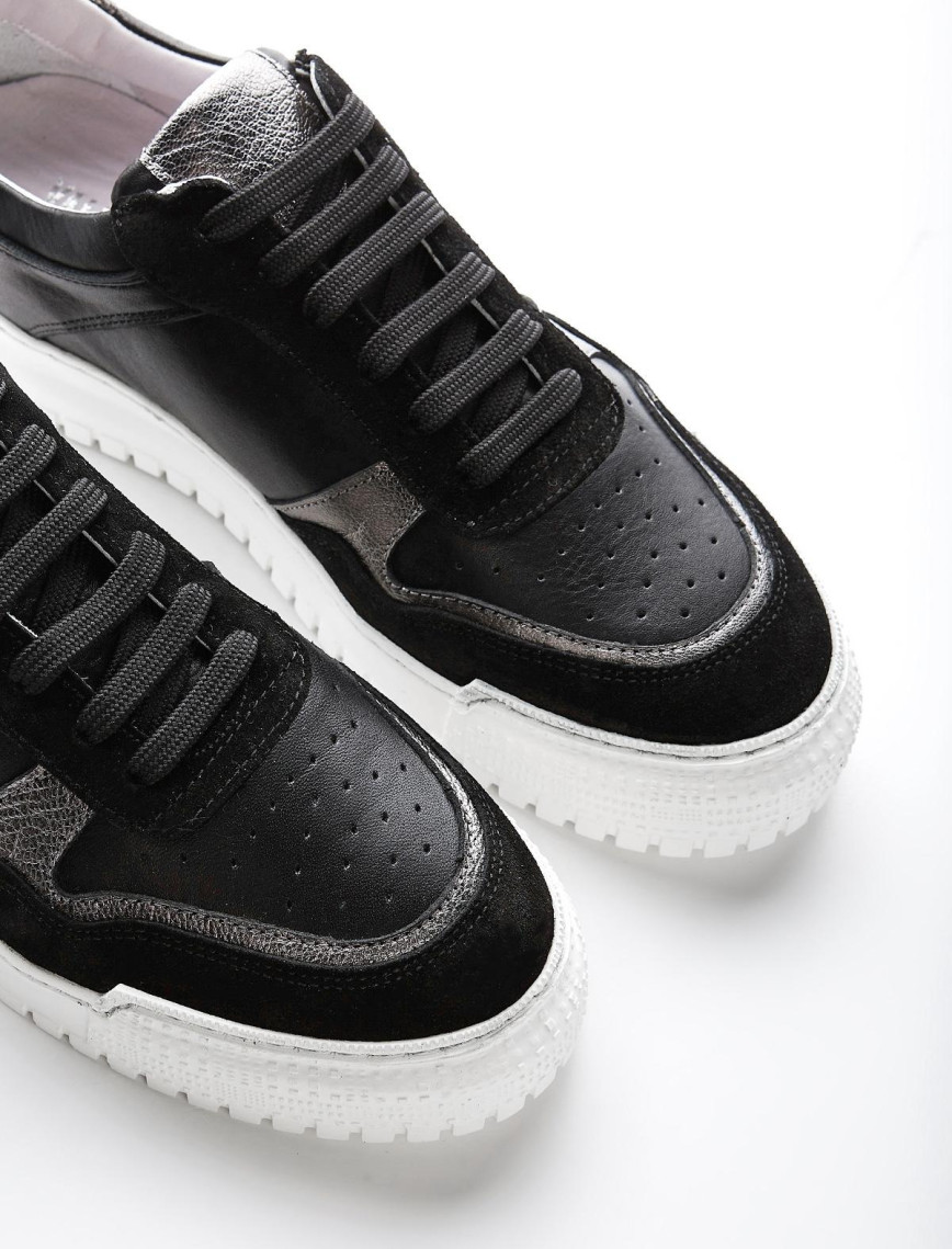 Valmenti Celeste Kadın Siyah Multi Hakiki Deri Sneakers & Spor Ayakkabı Valmenti Celeste Kadın Siyah Multi Hakiki Deri Sneakers & Spor Ayakkabı