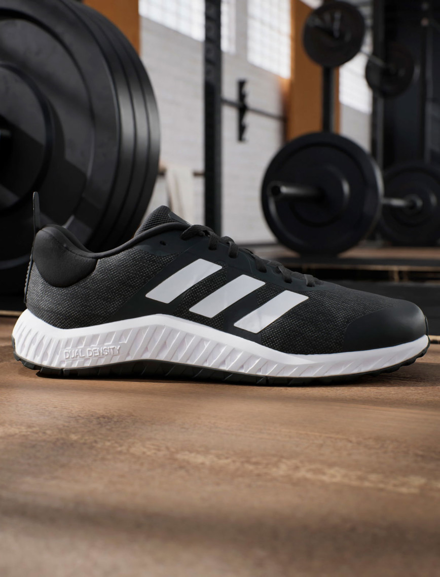 adidas Everyset Erkek Siyah Antrenman Ayakkabısı adidas Everyset Erkek Siyah Antrenman Ayakkabısı