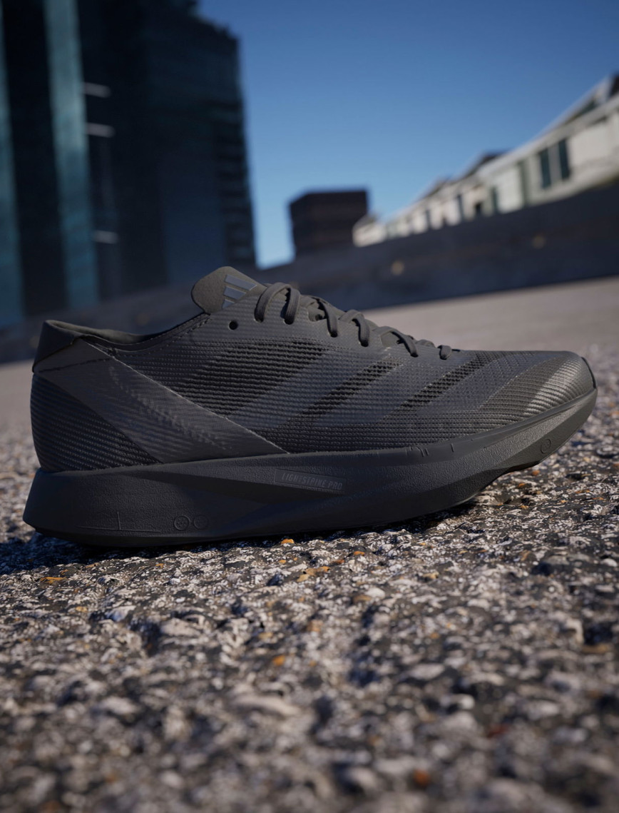 adidas Adizero Takumi 10 Kadın Siyah Koşu Ayakkabısı adidas Adizero Takumi 10 Kadın Siyah Koşu Ayakkabısı