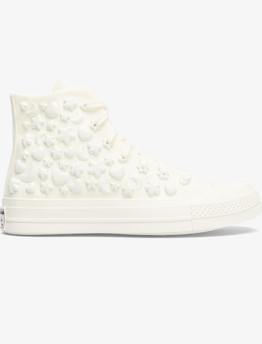 Converse Chuck 70 3D Charms Kadın Krem Sneaker Converse Chuck 70 3D Charms Kadın Krem Sneaker