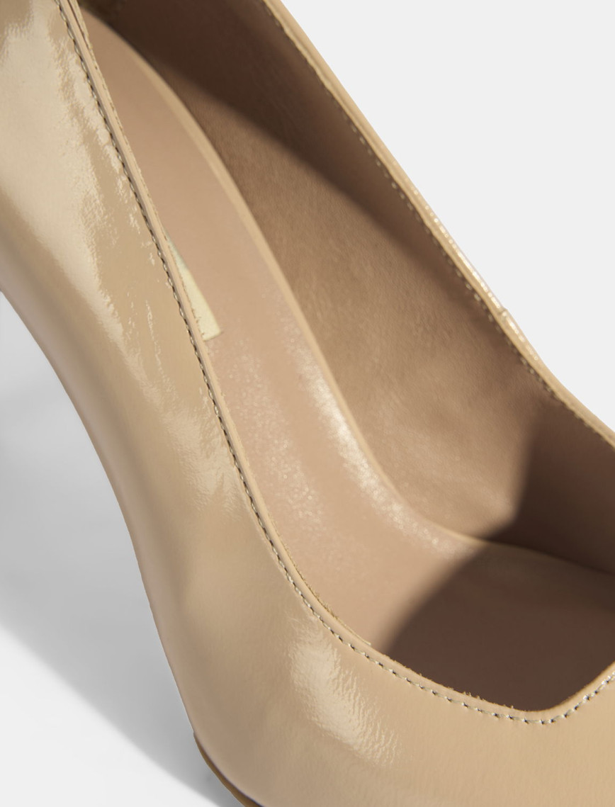 Kadın Bej Rugan Topuklu Ayakkabı Kadın Bej Rugan Topuklu Ayakkabı