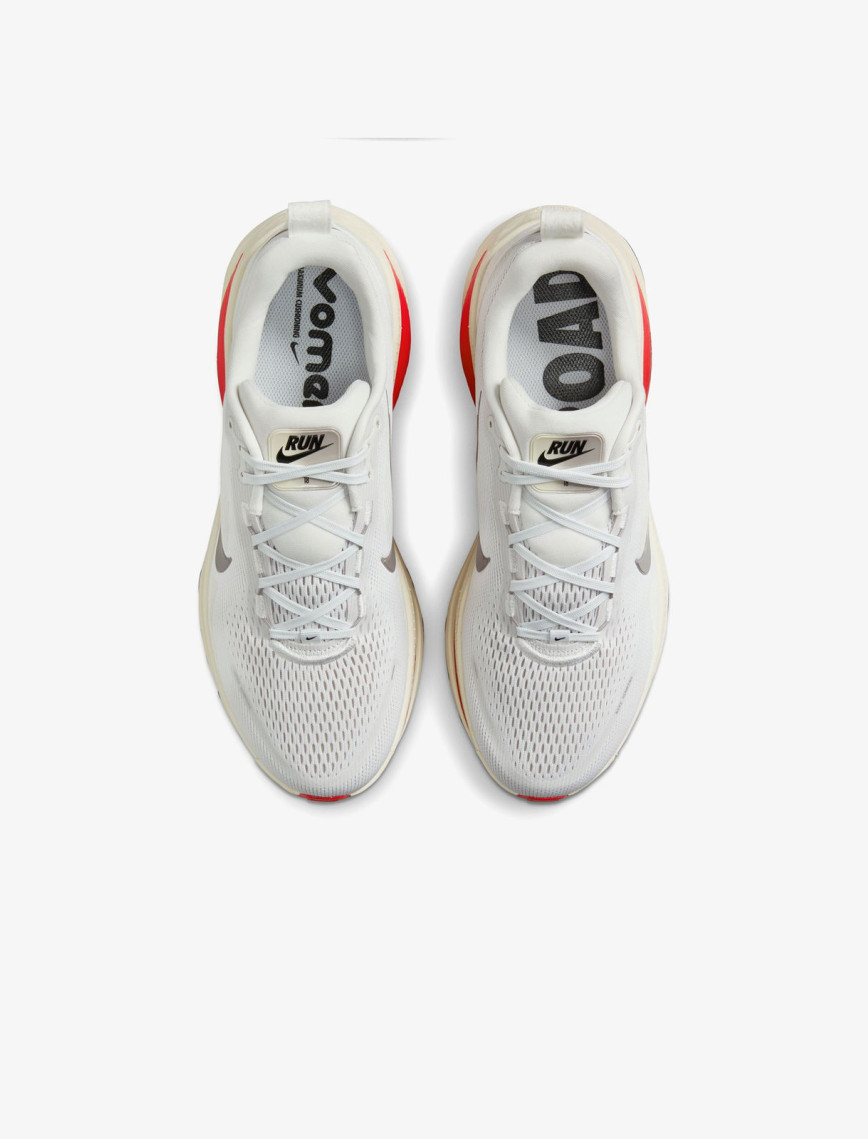 Nike Vomero 18 Erkek Gri Koşu Ayakkabısı Nike Vomero 18 Erkek Gri Koşu Ayakkabısı