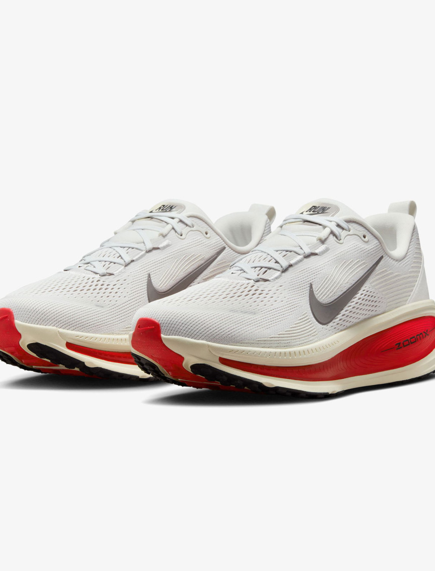 Nike Vomero 18 Erkek Gri Koşu Ayakkabısı Nike Vomero 18 Erkek Gri Koşu Ayakkabısı