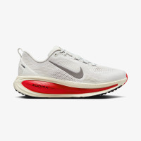 Nike Vomero 18 Erkek Gri Koşu Ayakkabısı Nike Vomero 18 Erkek Gri Koşu Ayakkabısı