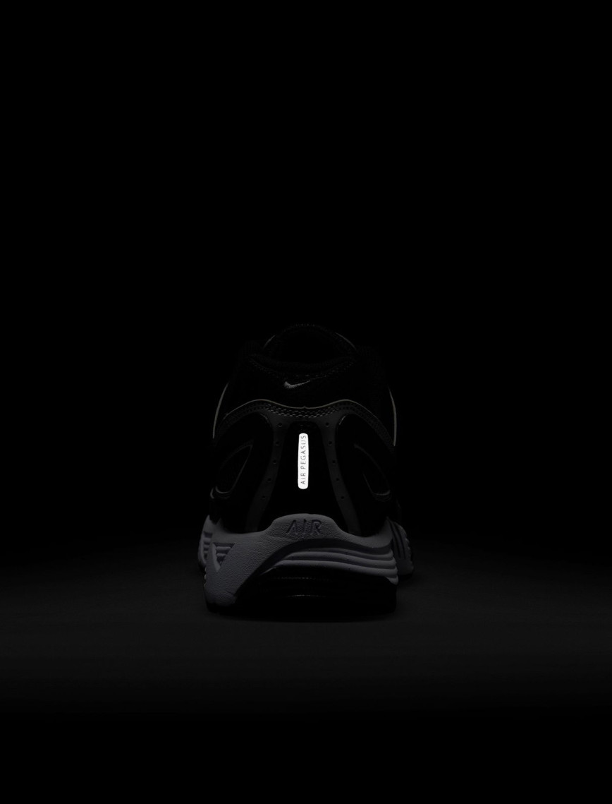 Nike Air Pegasus 2005 Erkek Siyah Spor Ayakkabı