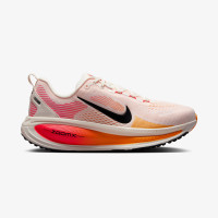 Nike Vomero 18 Kadın Turuncu Koşu Ayakkabısı Nike Vomero 18 Kadın Turuncu Koşu Ayakkabısı