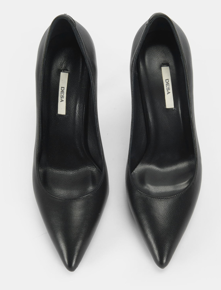 Kadın Siyah Deri Topuklu Klasik Ayakkabı Kadın Siyah Deri Topuklu Klasik Ayakkabı