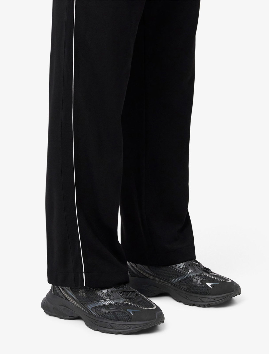 Lacoste L003 Neo Shot Erkek Siyah Sneaker Lacoste L003 Neo Shot Erkek Siyah Sneaker