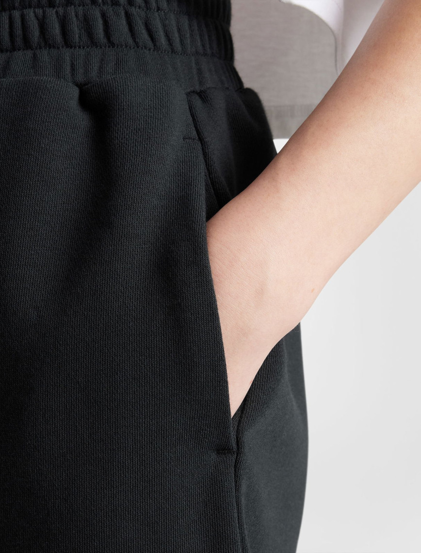 Converse Kadın Star Chevron Siyah Şort Converse Kadın Star Chevron Siyah Şort