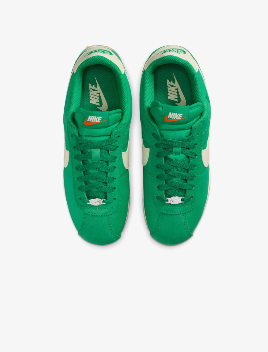 Nike Cortez Kadın Yeşil Spor Ayakkabı Nike Cortez Kadın Yeşil Spor Ayakkabı