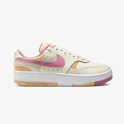 Nike Gamma Force Kadın Krem Rengi Spor Ayakkabı Nike Gamma Force Kadın Krem Rengi Spor Ayakkabı
