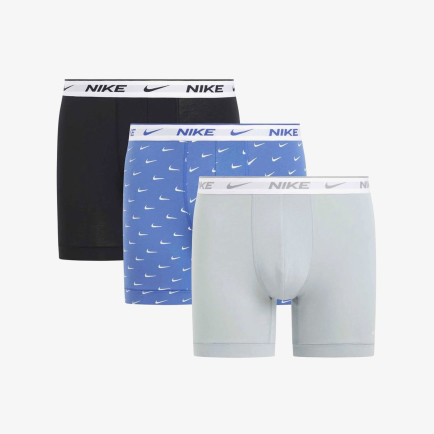 Nike 3lü Erkek Renkli Boxer Nike 3lü Erkek Renkli Boxer