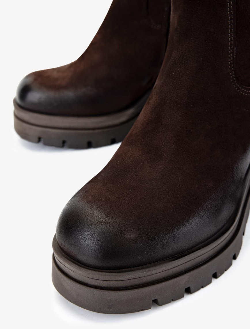 Valmenti Kadın Hakiki Deri Kahverengi Nubuk Casual Çizme Valmenti Kadın Hakiki Deri Kahverengi Nubuk Casual Çizme